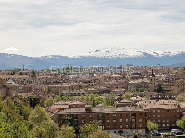 Apartamento en venta en San Lorenzo, Segovia