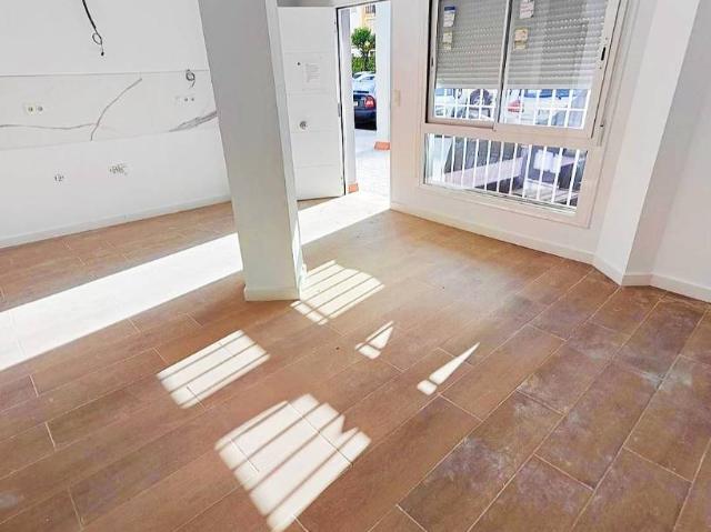 Apartamento en venta en Sevilla, El Arenal