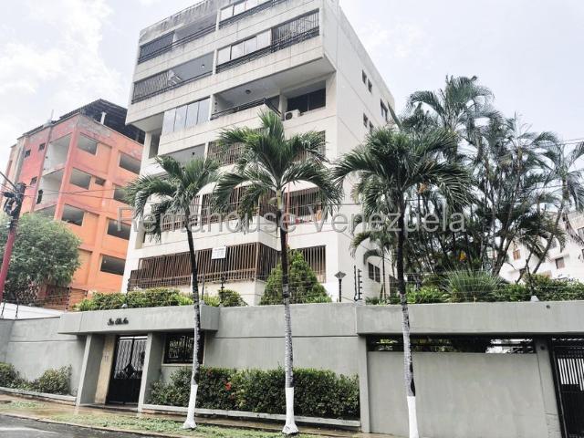 Apartamento en venta en Vargas