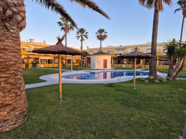 Apartamento en venta en Barriada de Antonio Ordoñez, Campo de Gibraltar