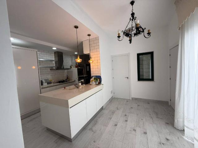 Apartamento en venta en Utrera, Andalucía