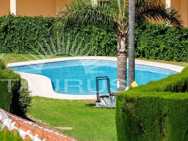 Apartamento en venta en Torre del Mar, La Axarquía