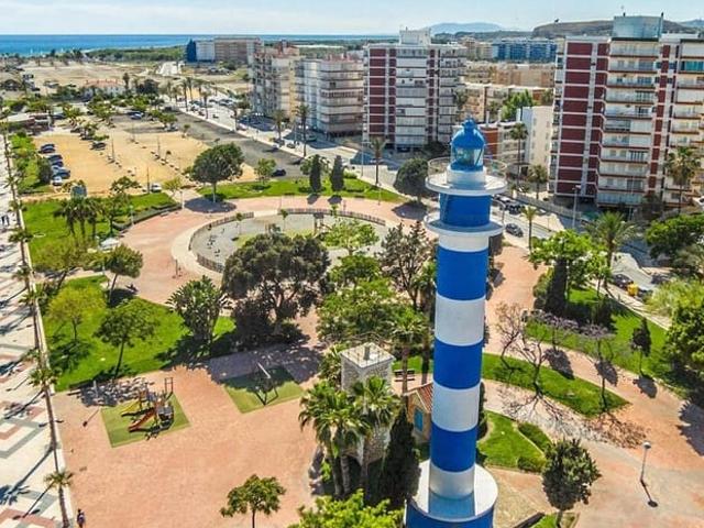 Apartamento en venta en Torre del Mar, Vélez-málaga