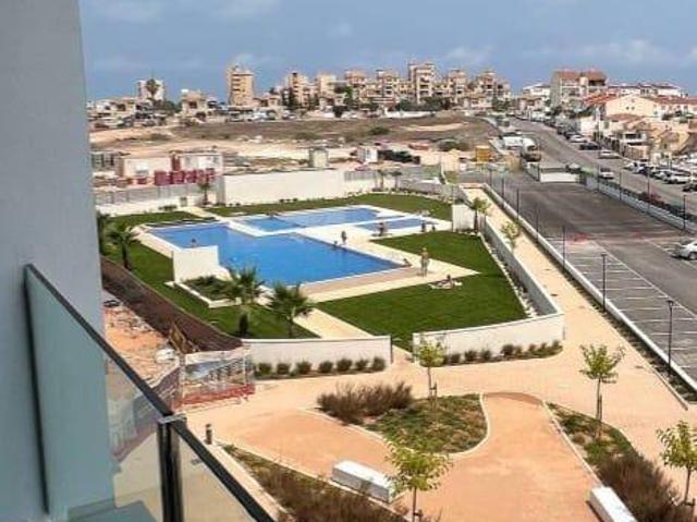 Apartamento en venta en Torrevieja, Alicante