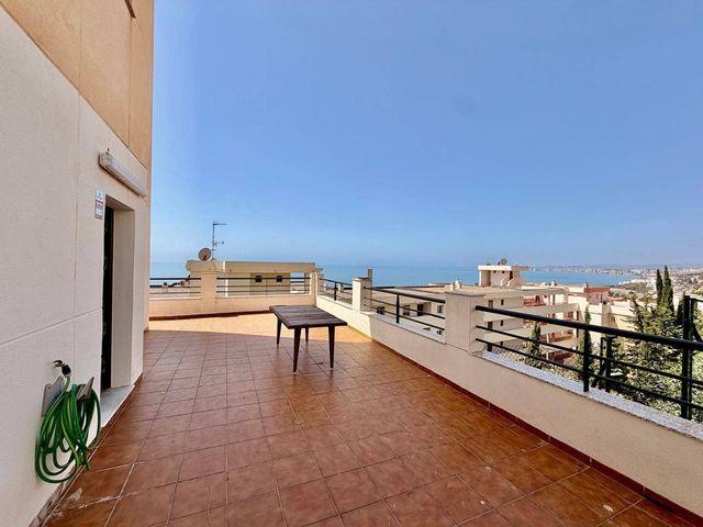 Apartamento en venta en Torrequebrada, Benalmádena