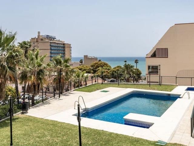 Apartamento en venta en Málaga, Torrequebrada