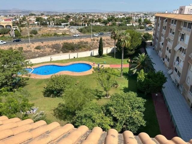 Apartamento en venta en La Loma, Torrevieja