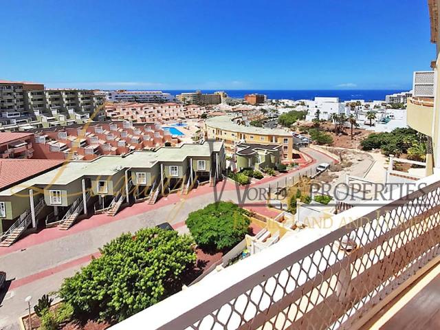 Apartamento en venta en La Postura, Adeje