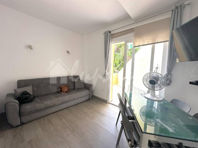 Apartamento en venta en La Postura, Adeje