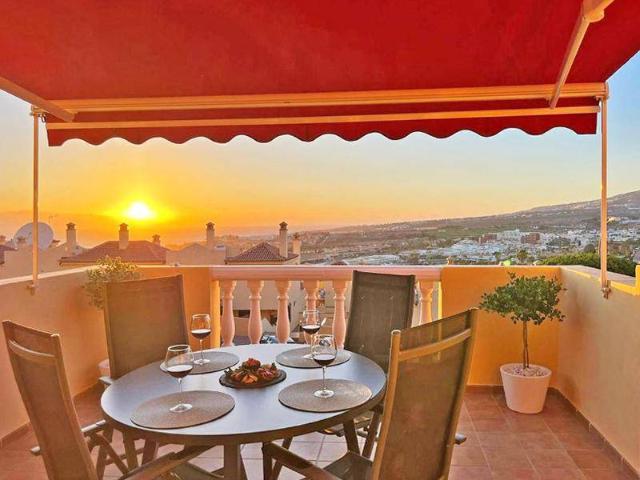 Apartamento en venta en La Postura, Adeje