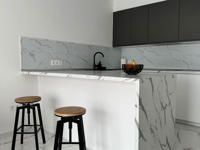 Apartamento en venta en San Eugenio Bajo, Adeje