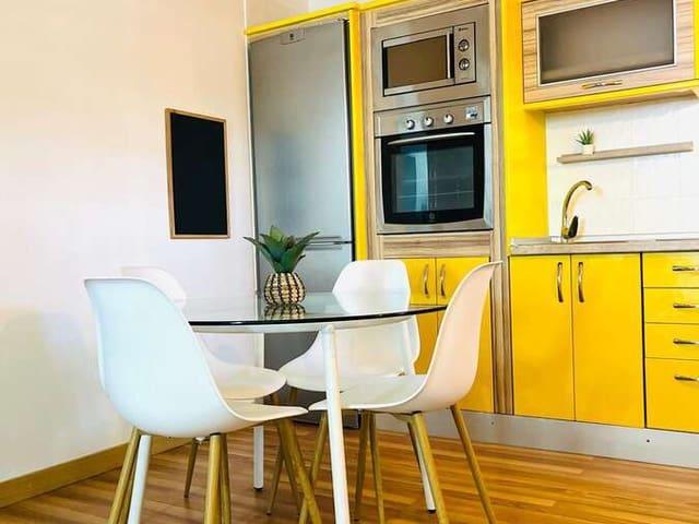 Apartamento en venta en Uga, Yaiza