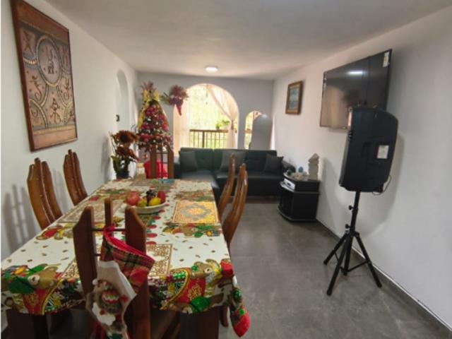 Apartamento en venta en Los Teques, Miranda