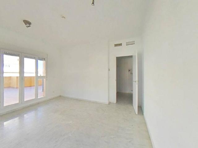 Apartamento en venta en Sevilla, Andalucía