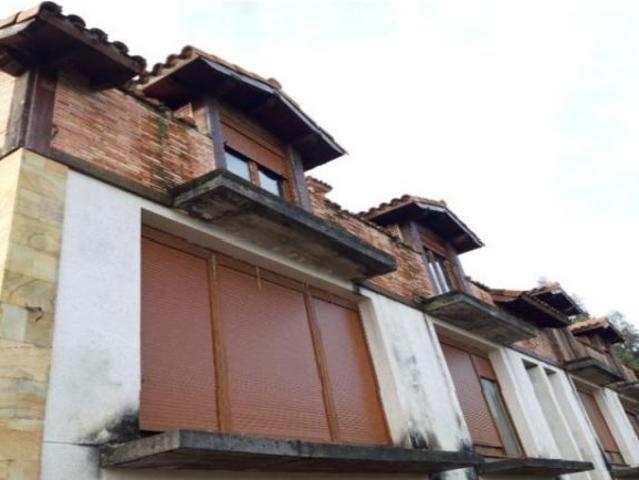 Piso en venta en Pesués, Val De San Vicente