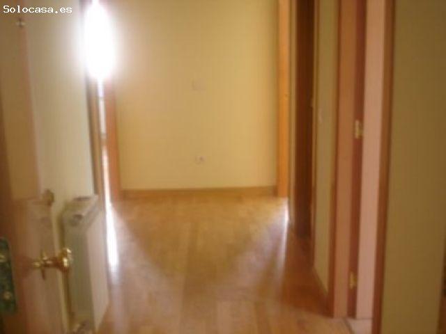 Piso en venta en Villaquejida, Castilla y León