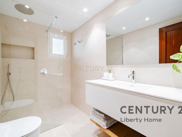 Apartamento en venta en Ciutat Vella, Comarca de València