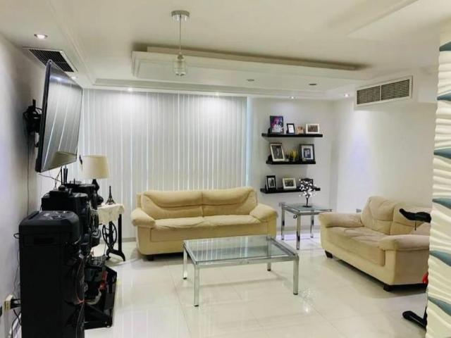 Apartamento en venta en Valencia, San Diego