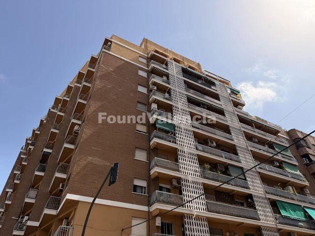 Apartamento en venta en Ciutat Vella, València