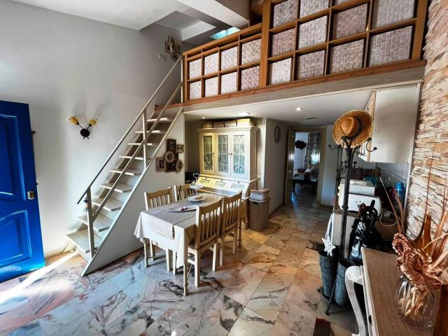 Apartamento en venta en Valencina De La Concepción, Andalucía
