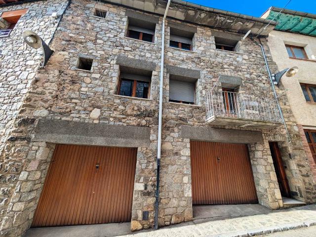 Apartamento en venta en Ripollès, Catalunya