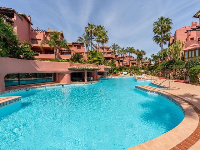 Apartamento en venta en Estepona, Barriada Blas Infante