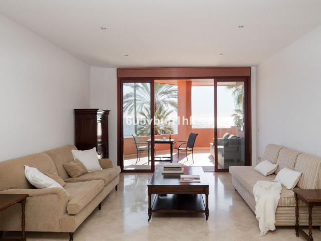 Apartamento en venta en Estepona, Barriada Blas Infante