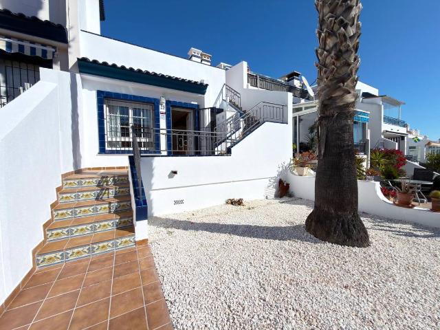 Apartamento en venta en Obispo Rocamora, el Baix Segura / La Vega Baja