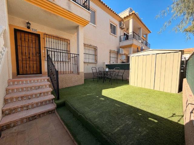 Apartamento en venta en Obispo Rocamora, el Baix Segura / La Vega Baja