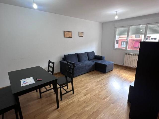 Apartamento en venta en Villamediana De Iregua, La Rioja