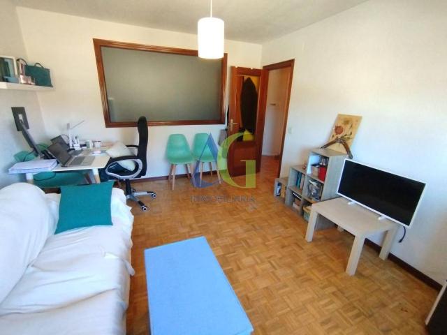 Apartamento en venta en Navatejera, Villaquilambre