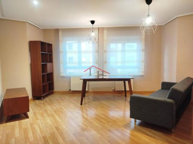 Apartamento en venta en Navatejera, Villaquilambre