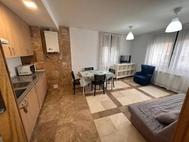 Apartamento en venta en Villar De Olalla