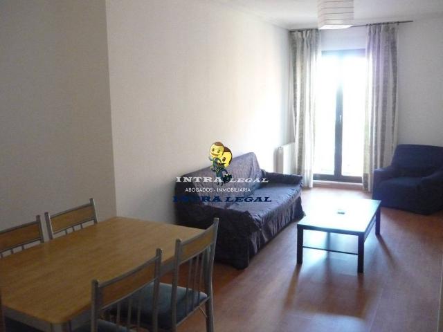 Apartamento en venta en Villares De La Reina