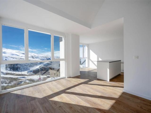 Apartamento en venta en Granada