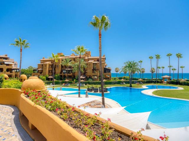 Apartamento en venta en Estepona, Barriada Blas Infante
