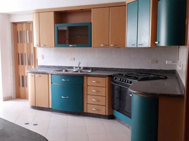 Apartamento en venta en Valencia, Las Chimeneas
