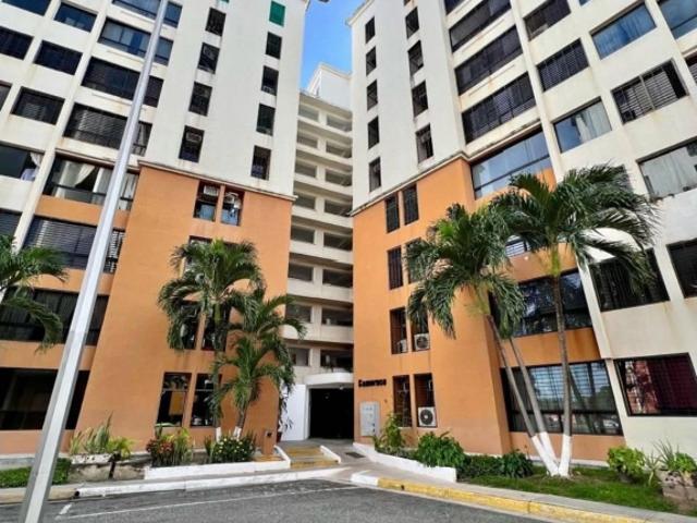 Apartamento en venta en Bosque Alto, Maracay