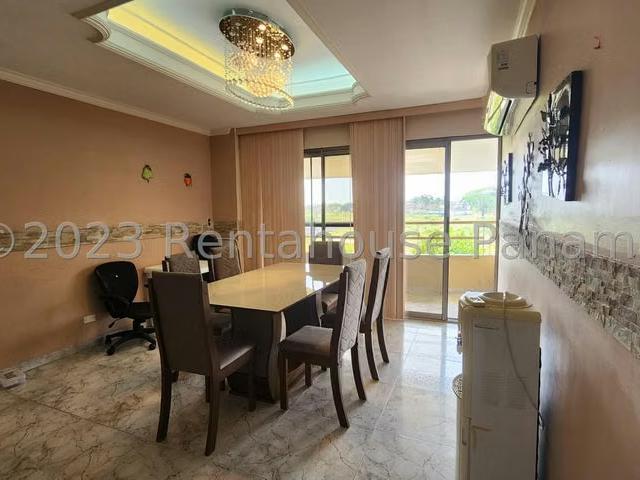Apartamento venta en Barrio Colón, Colón