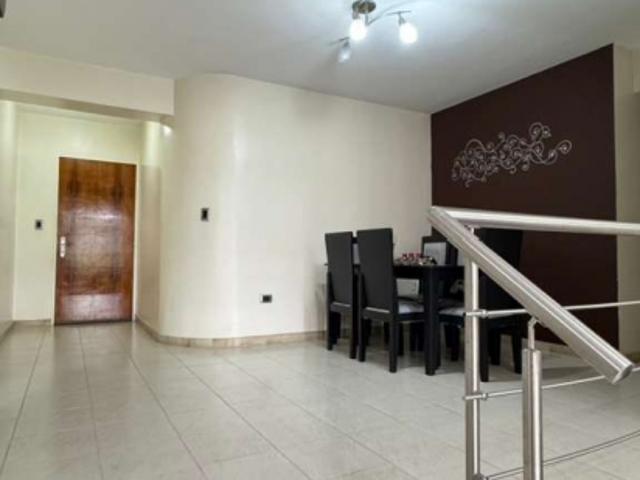 Apartamento en venta en Valles De Camoruco, Valencia