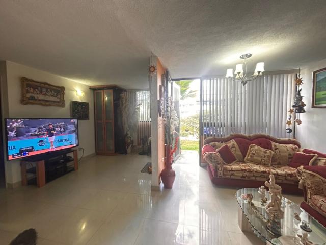 Apartamento en venta en Los Teques, Miranda