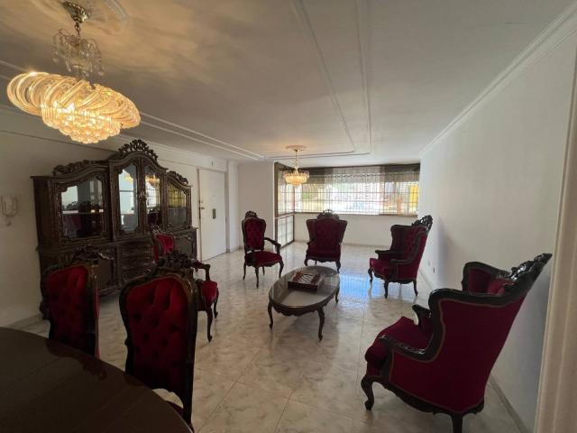 Apartamento en venta en El Centro, Maracay