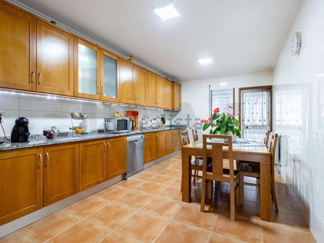 Apartamento venda em Escapães, Santa Maria da Feira