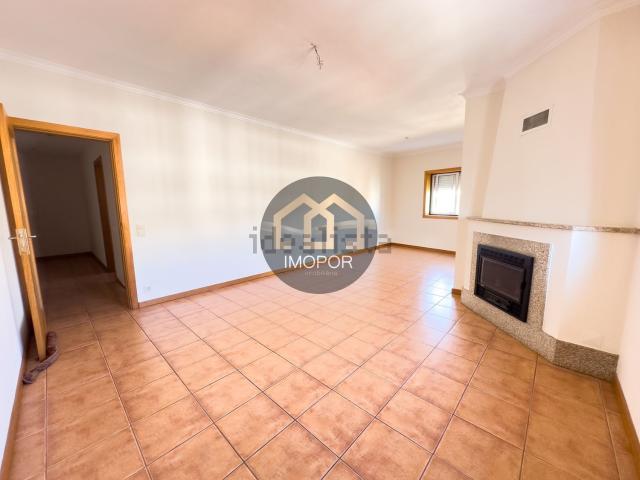 Apartamento alugar em Matosinhos de Baixo, Ovar