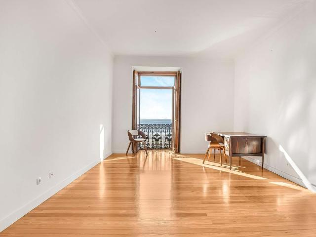 Apartamento venda em Santa Maria Maior, Lisboa