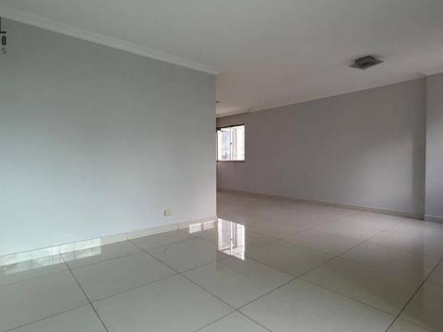 Apartamento venda em Região Geográfica Imediata de Goiânia, Goiânia