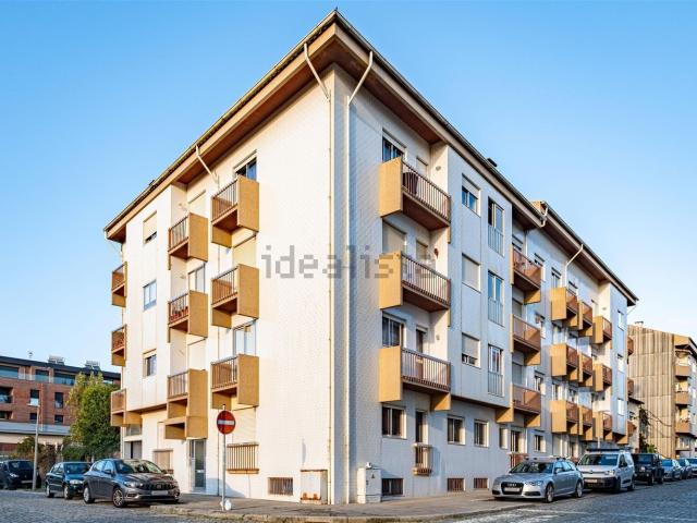 Apartamento alugar em Espinho