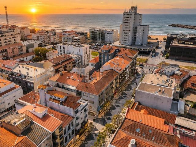 Apartamento alugar em Espinho