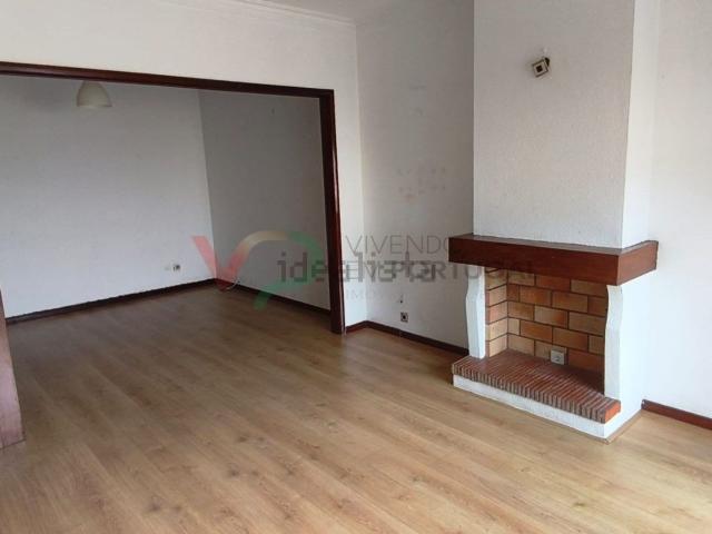 Apartamento alugar em Espinho