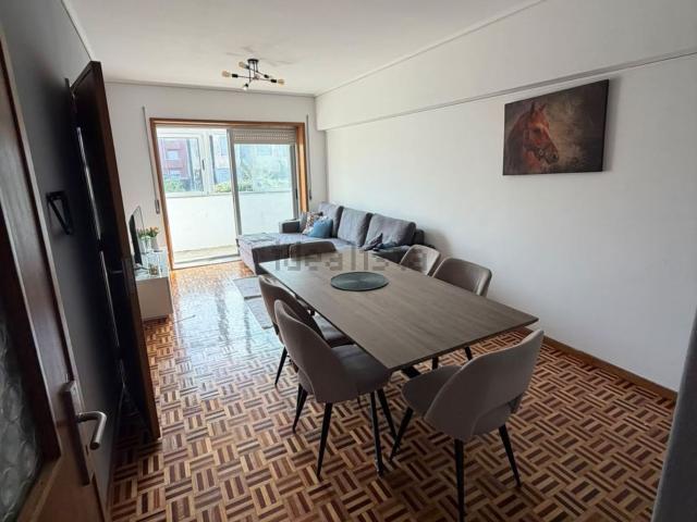 Apartamento alugar em Espinho